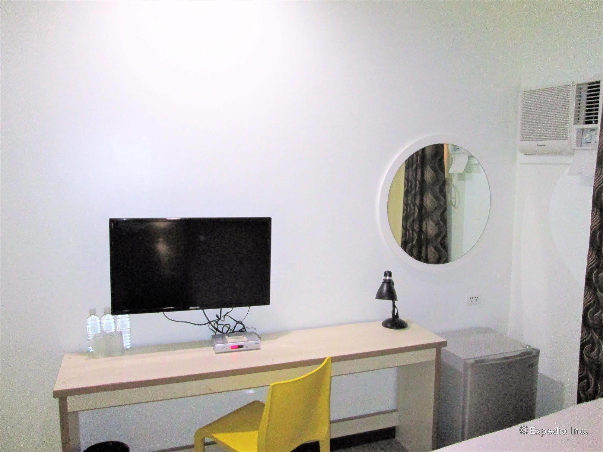 Marianne Suites Cagayan de Oro Exterior foto