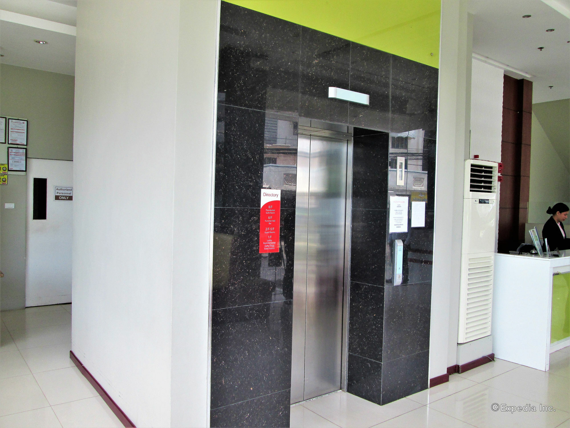 Marianne Suites Cagayan de Oro Exterior foto